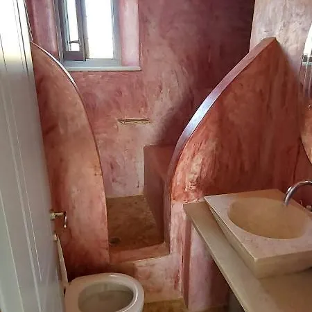 Rosanna Kite By The Sea & Pool With Sunset Pounda