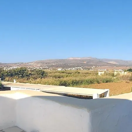 Rosanna Kite By The Sea & Pool With Sunset