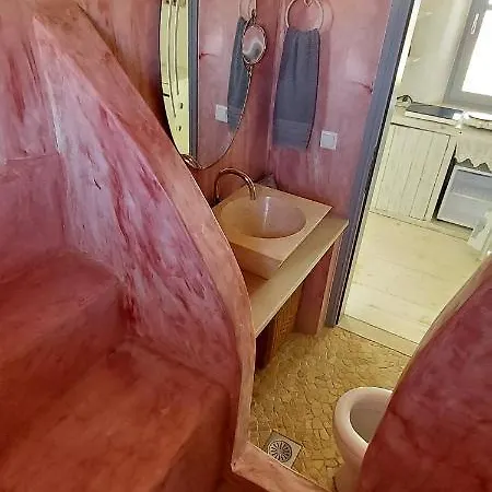 Rosanna Kite By The Sea & Pool With Sunset Daire *